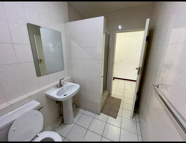 1 BEDROOM PROPERTY TO RENT IN SANDOWN